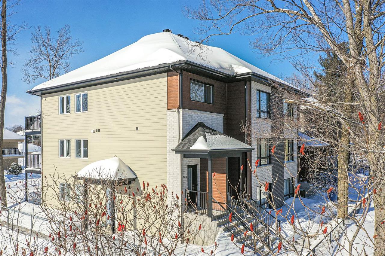1 MOIS GRATUIT - APPARTEMENT 4½ À LOUER -JUILLET