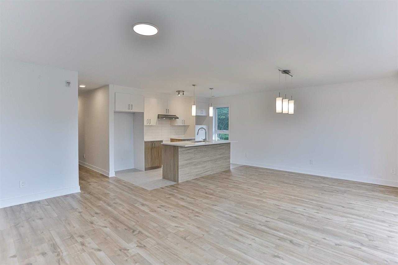PROMO - APPARTEMENT À LOUER - 5½ À ST-LIN-LAURENTIDES
