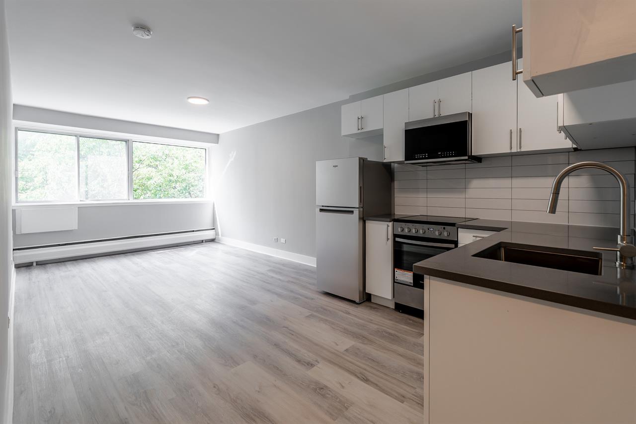1 BR - 5765 Cote-St-Luc Road, Montréal