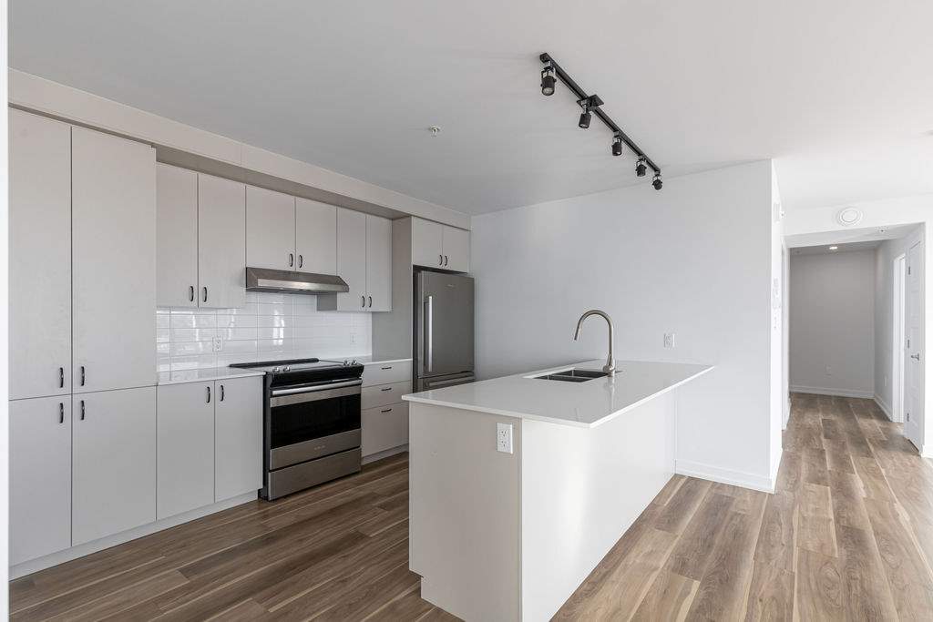 5½ APPARTEMENT À LOUER À LAVAL - JUILLET