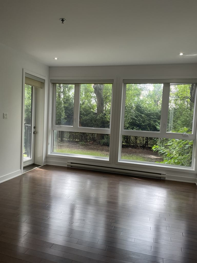 Condo 4 1/2 à Louer