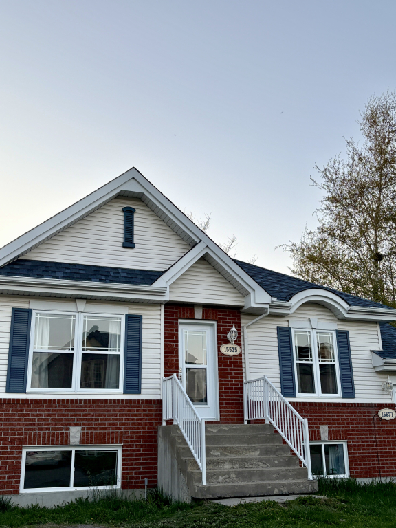 Lumineux Haut De Duplex A Louer