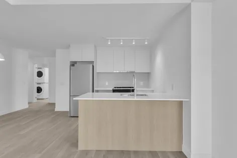 1 room apartment of 104 m² in Montreal