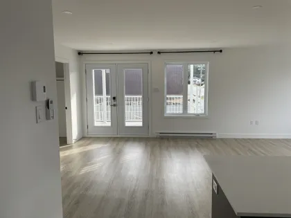 5 rooms apartment of 158 m² in Sherbrooke