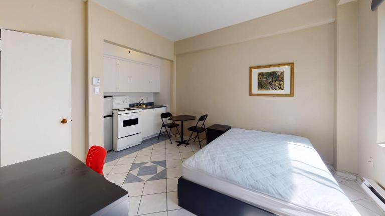 1 CH - 1 SDB - Montréal - $1,195 /mo