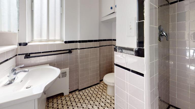 1 CH - 1 SDB - Montréal - $1,195 /mo