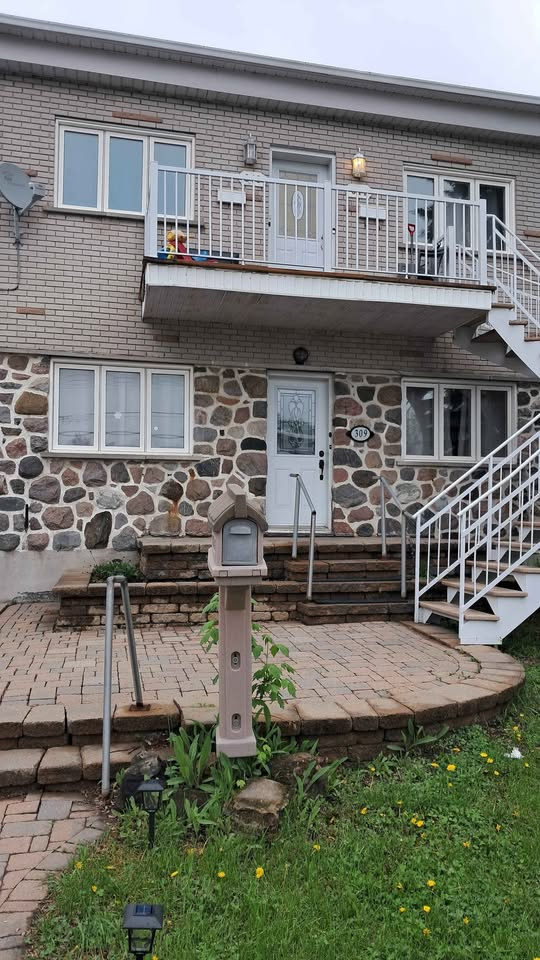 Appartement 3 Et Demi A Louer