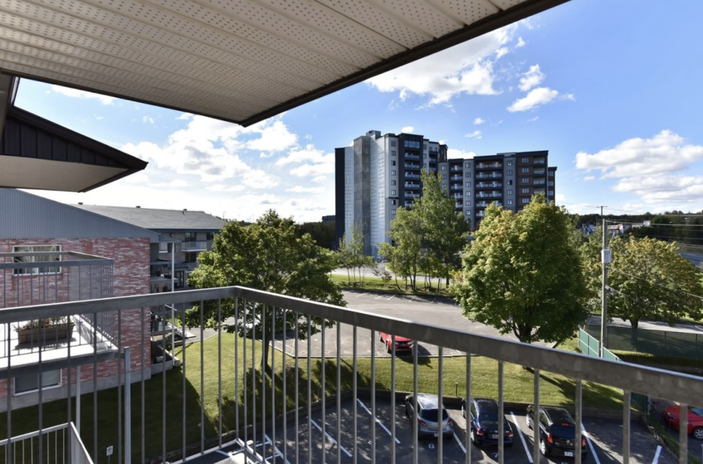 Appartement 4 1/2 - 1er Août - Lévis