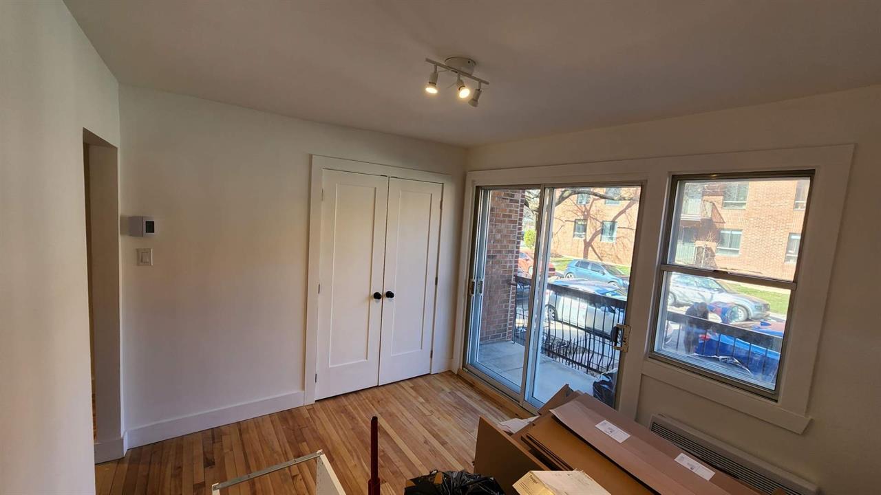 1 CH - 1 SDB - Montréal - $1,670 /mo