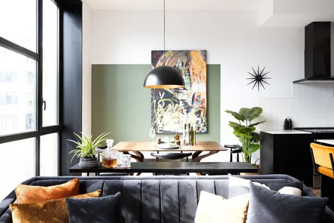 1 room apartment of 106m² in Westmount