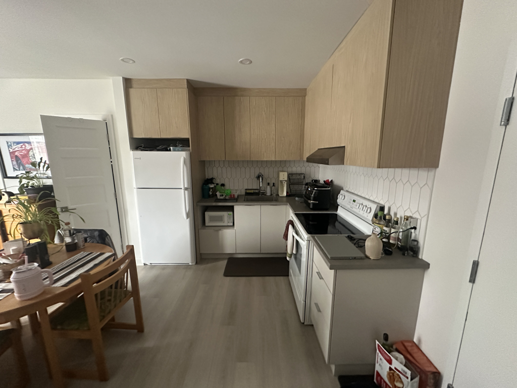 JOLI STUDIO | FLEURIMONT |TOUT INCLUS