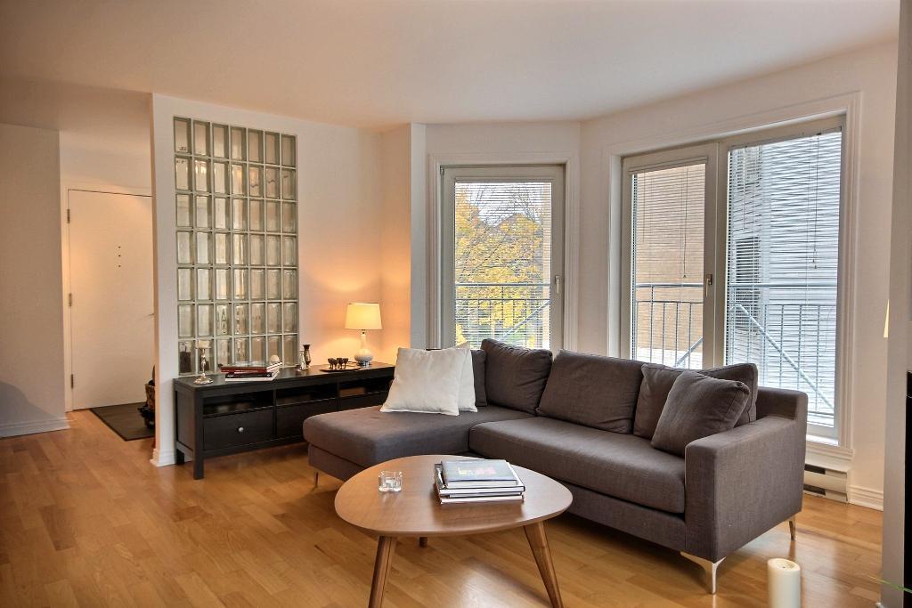 Sunny 2 bedrooms condo in Nuns Island- available June 1st