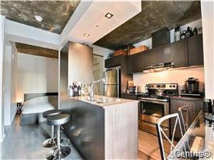 GRIFFINTOWN DOWNTOWN MONTREAL CENTRE-VILLE CONDO. Available NOW FULLY FURNISHED ON THE 9TH FLOOR. GYM, POOL, SAUNA, ROOFTOP LOUNGE. SECURITY. CAMERAS.
