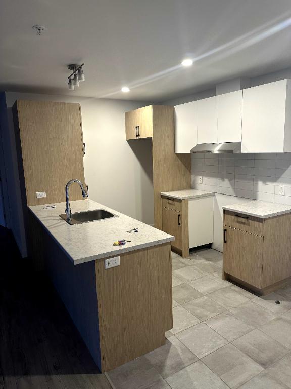 4 1/2 a louer 5500 boulevards etienne dallaire