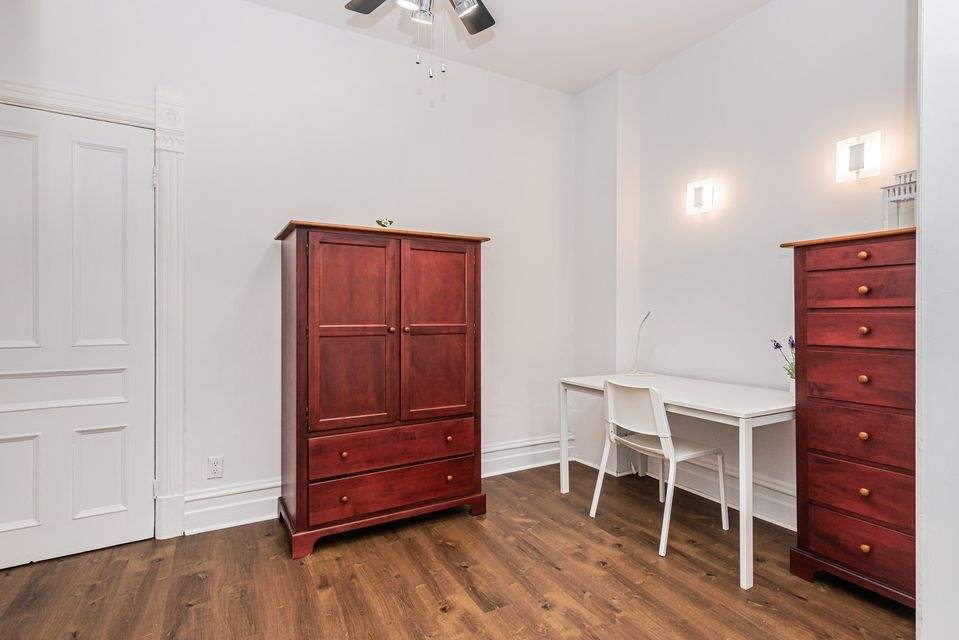 1 CH - 2 SDB - Montréal - $1,025 /mo