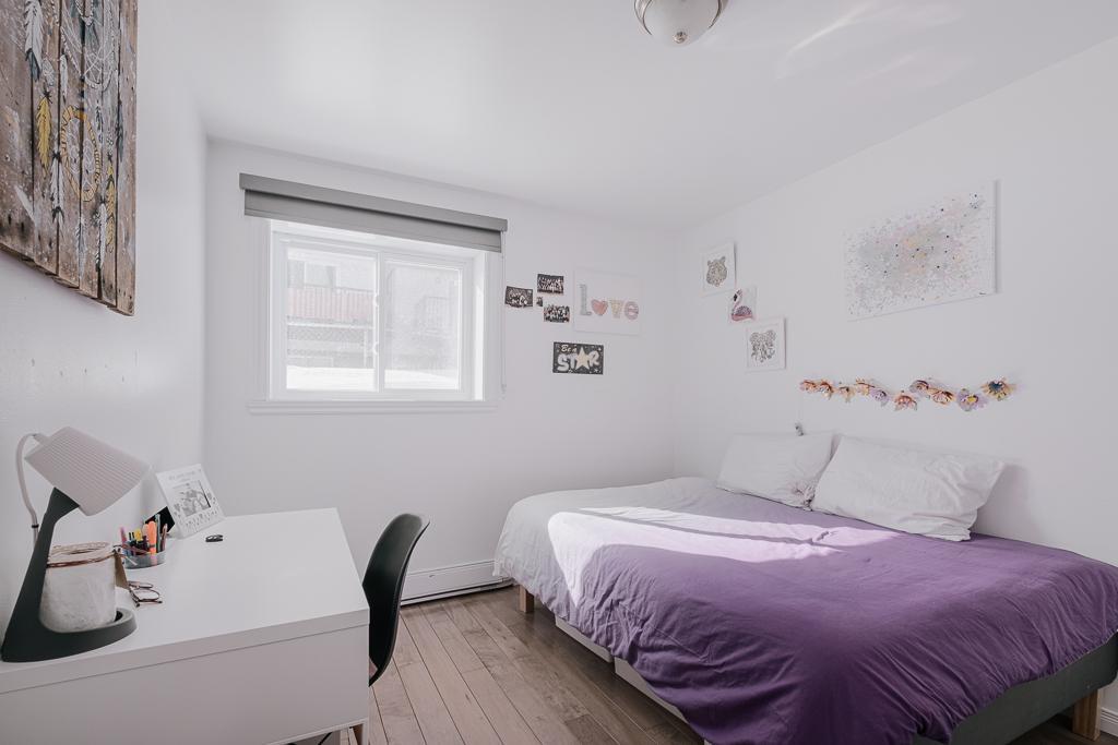 Beau 4 1/2 bien situé à Lévis - Stationnement - JUILLET