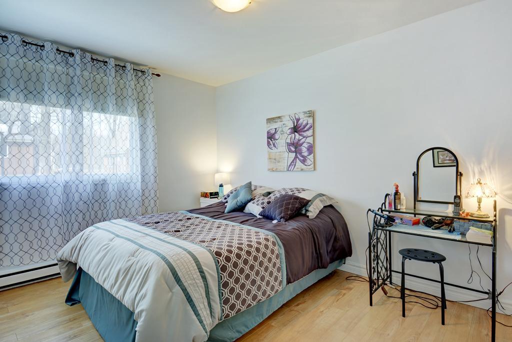 Appartement 4 1/2 - Tout inclus - Lévis - Stationnement