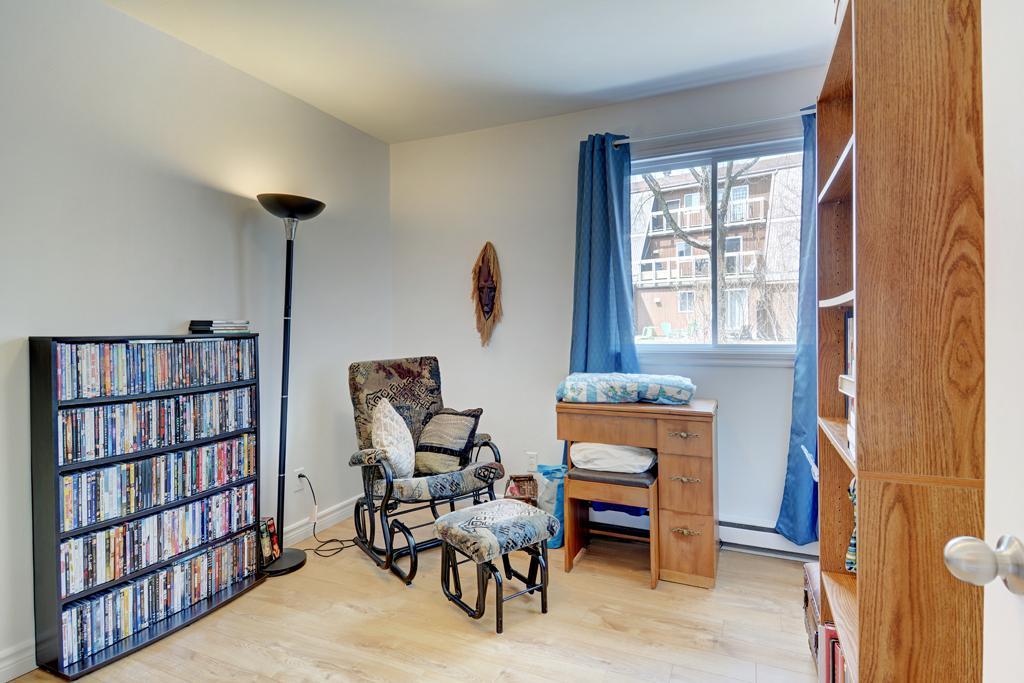 Appartement 4 1/2 - Tout inclus - Lévis - Stationnement