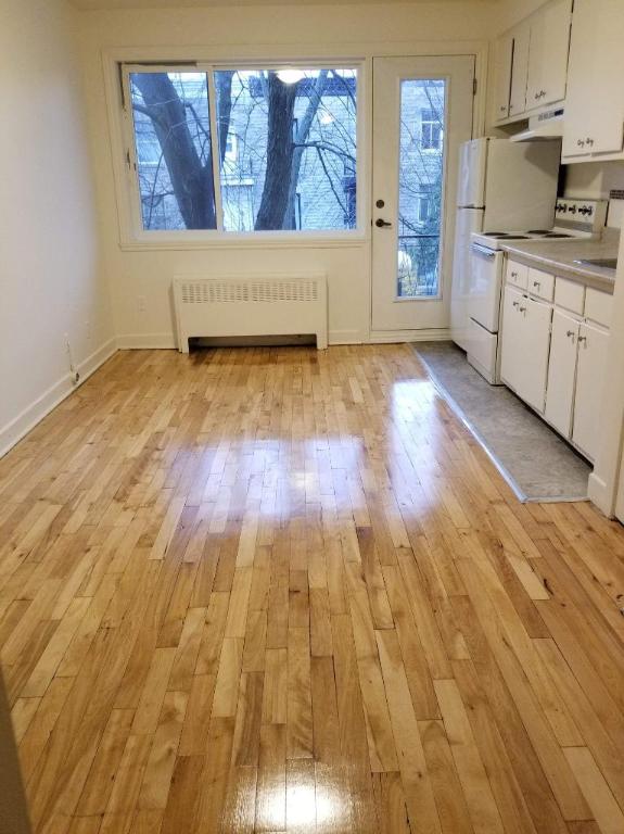 1 CH - 1 SDB - Montréal - $1,045 /mo