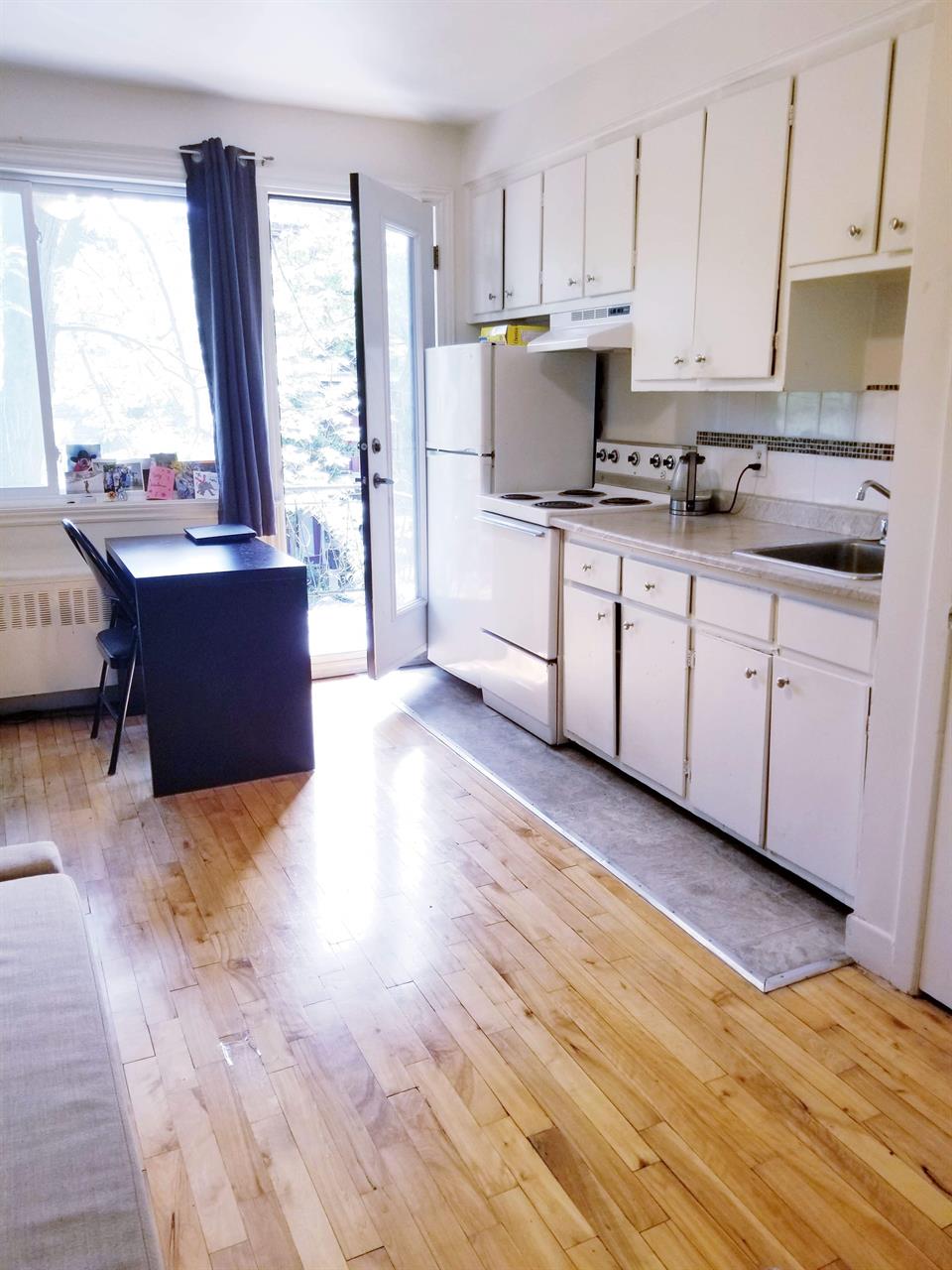 1 CH - 1 SDB - Montréal - $1,045 /mo