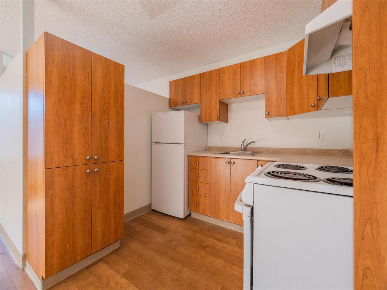 Loft Style Studio - 955 Boulevard René-Lévesque Est, Ville-Marie