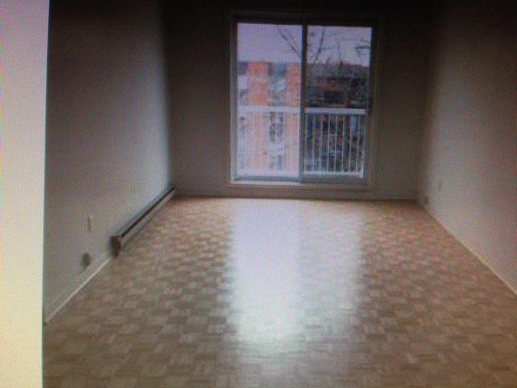 Brossard 412 A Louer