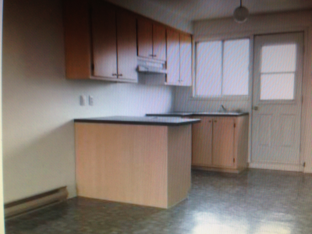 Brossard 412 A Louer