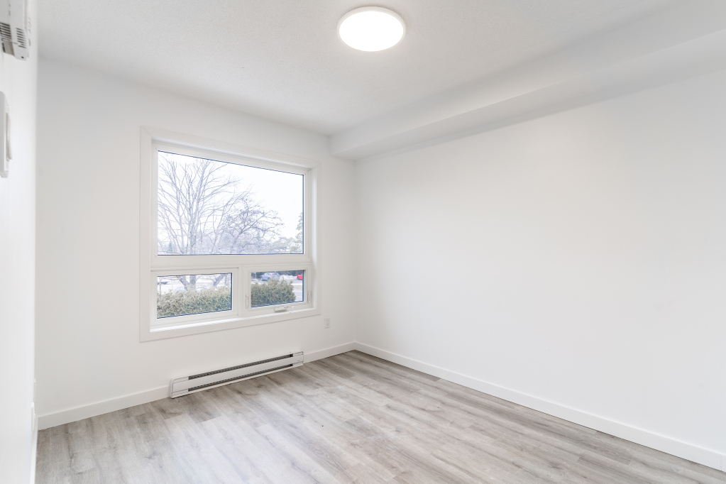 Grand 3 Chambres Rénové à Louer