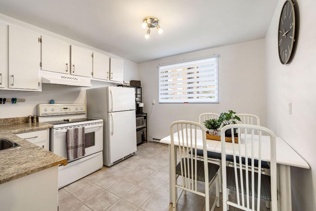 Appartement 5 1/2 à Lévis - Stationnement - Chauffage inclus