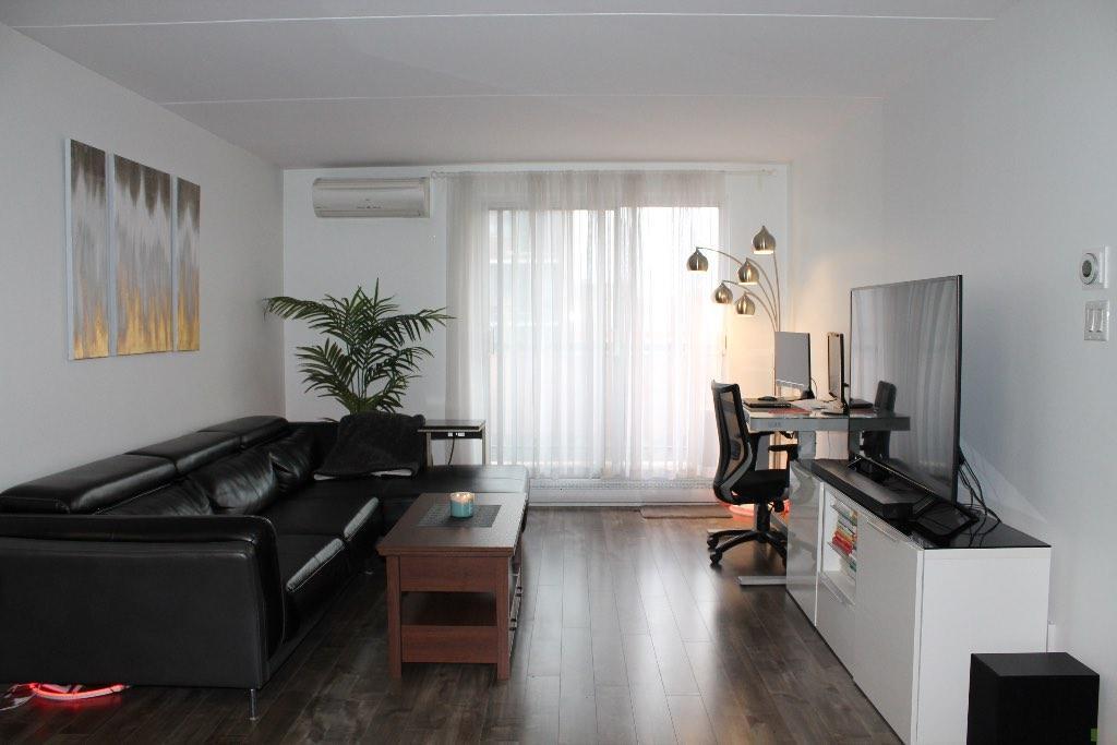 3½ Condo with A/C & Parking in Ahuntsic