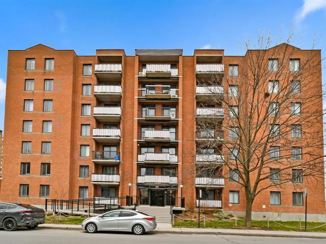3½ Condo with A/C & Parking in Ahuntsic