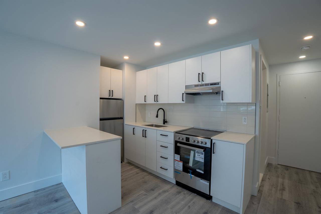 3 Bed, 1 Bath - 10350 Avenue De Bois-de-Boulogne, Montréal
