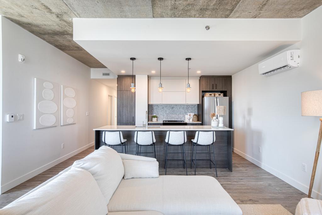 Condos luxueux avec garage, eau chaude, électros, St-Hyacinthe à louer - appartement / logement