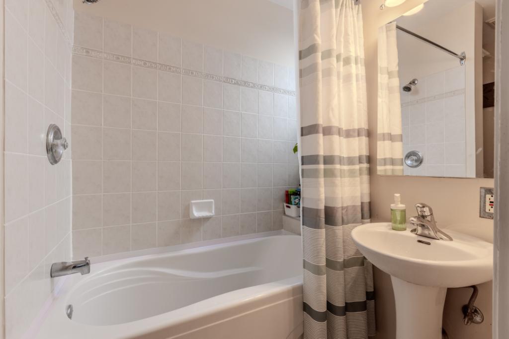 Loft chauffé à Québec - Montcalm - Pour JUILLET