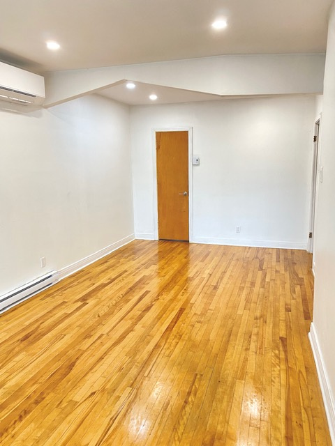 Appartement à Louer 3 1/2 Métro Honoré-B