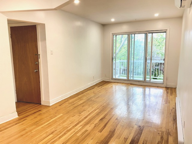 Appartement à Louer 3 1/2 Métro Honoré-B