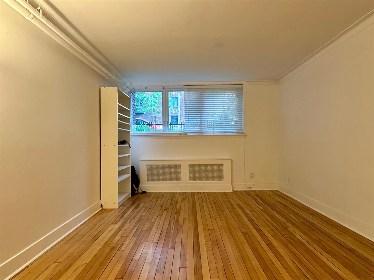 Appartement Montréal (Côte-des-Neiges/Notre-Dame-de-Grâce) À Louer