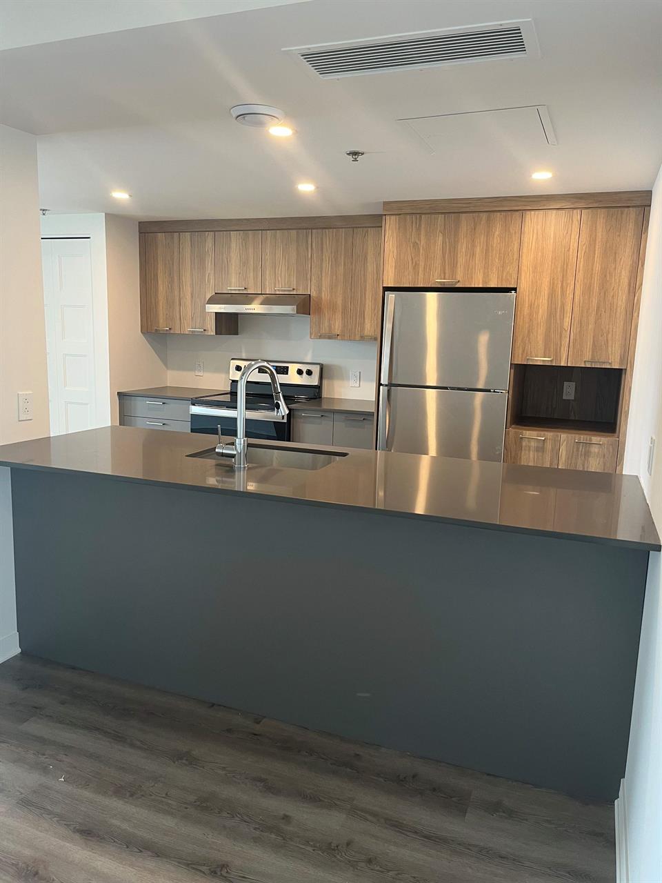 2 CH - 1 SDB - Terrebonne - $2,015 /mo