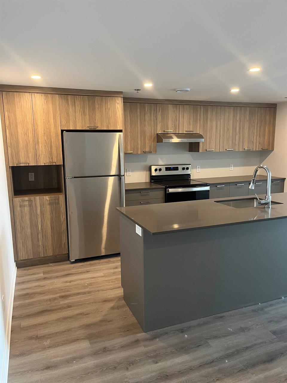 2 CH - 1 SDB - Terrebonne - $2,000 /mo