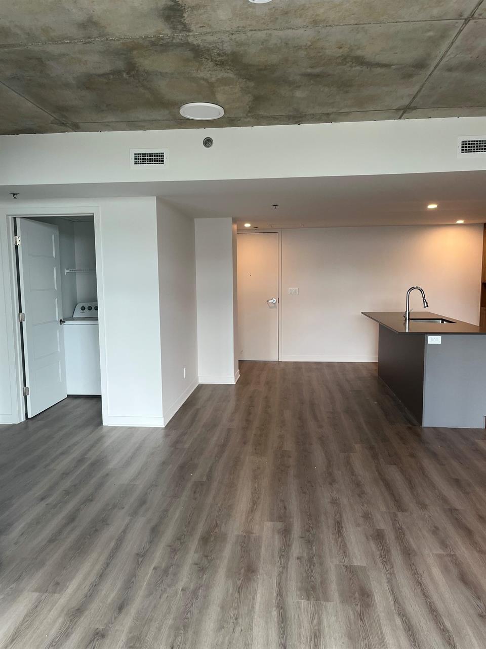 2 CH - 1 SDB - Terrebonne - $2,000 /mo