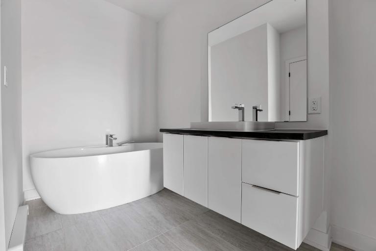 1 CH - 1 SDB - Gatineau - $1,875 /mo