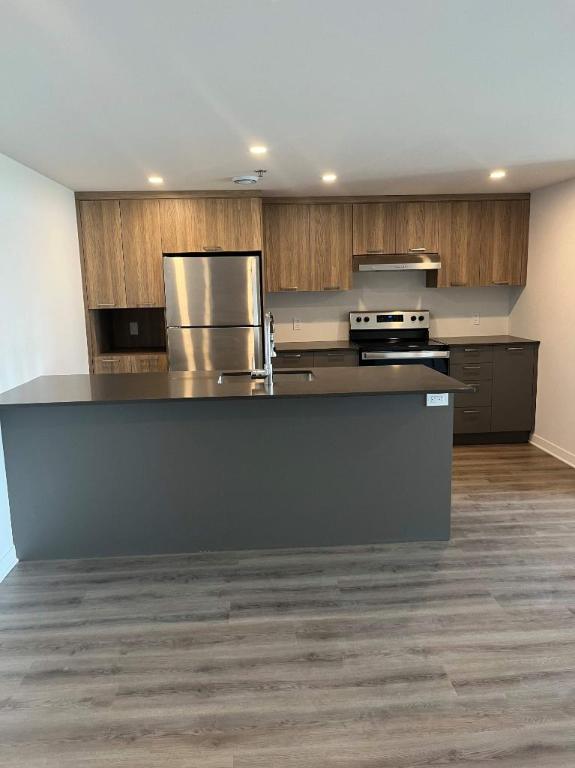 2 CH - 1 SDB - Terrebonne - $2,055 /mo