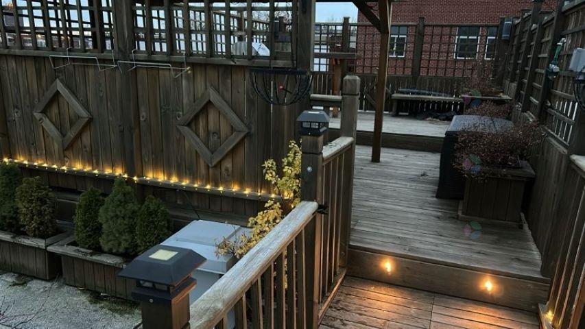 3 1/2 apartment Montreal, Ville-Marie. Roof top Terrasse. Laveuse/Sécheuse A/C.