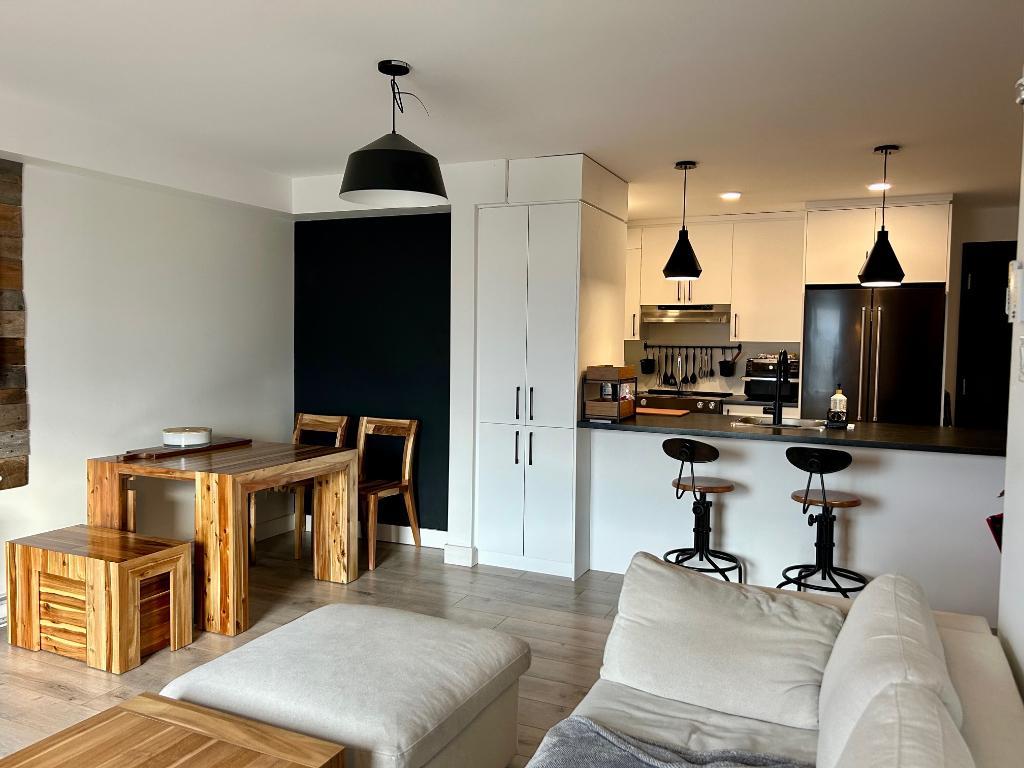 ** 3 ½ ** avec espace Bureau au cœur de Ste-Foy