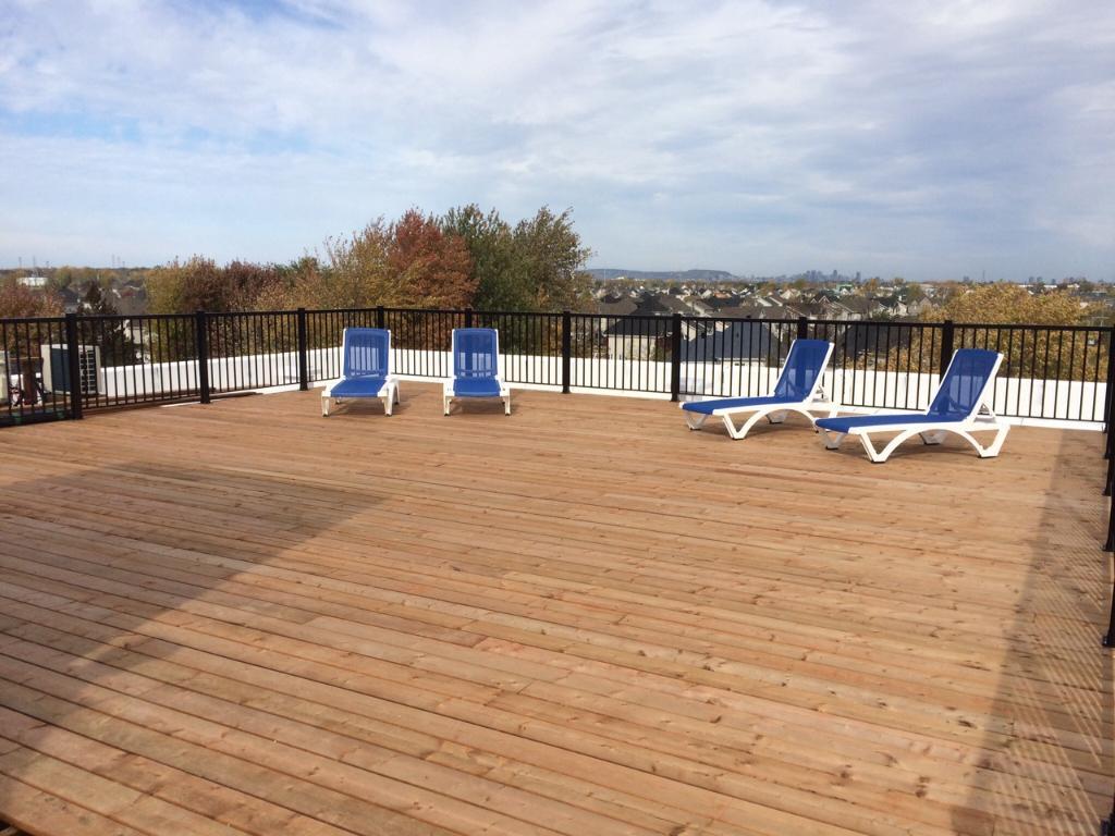 5 ½, St-Constant, 3 chambres, A/C, 2 balcons, Parking, immeuble calme