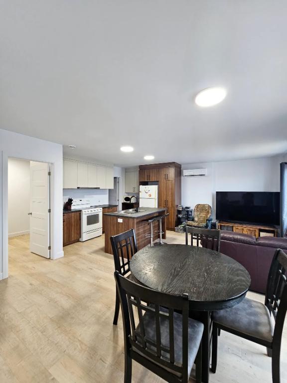 3 ½ À LOUER – Disponible 1er juillet - 1100$ animaux acceptés