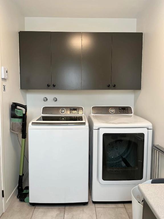 Jumelé à louer, 3 chambres et 2 sdb/s. d’eau
