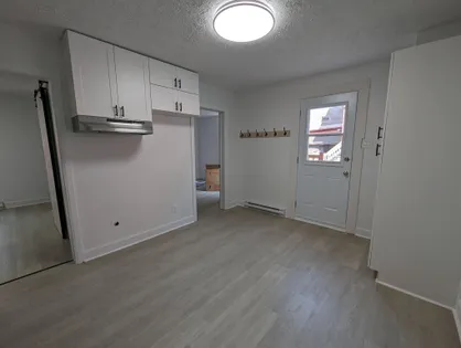 3 rooms apartment of 104 m² in Sherbrooke