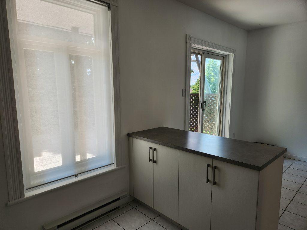Logement 5 1/2+ à louer