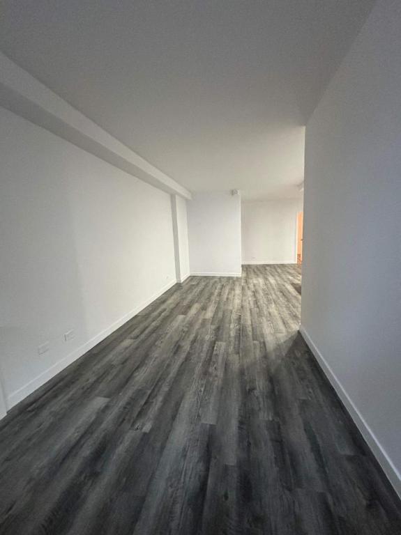 2 CH - 1 SDB - Montréal - $2,100 /mo